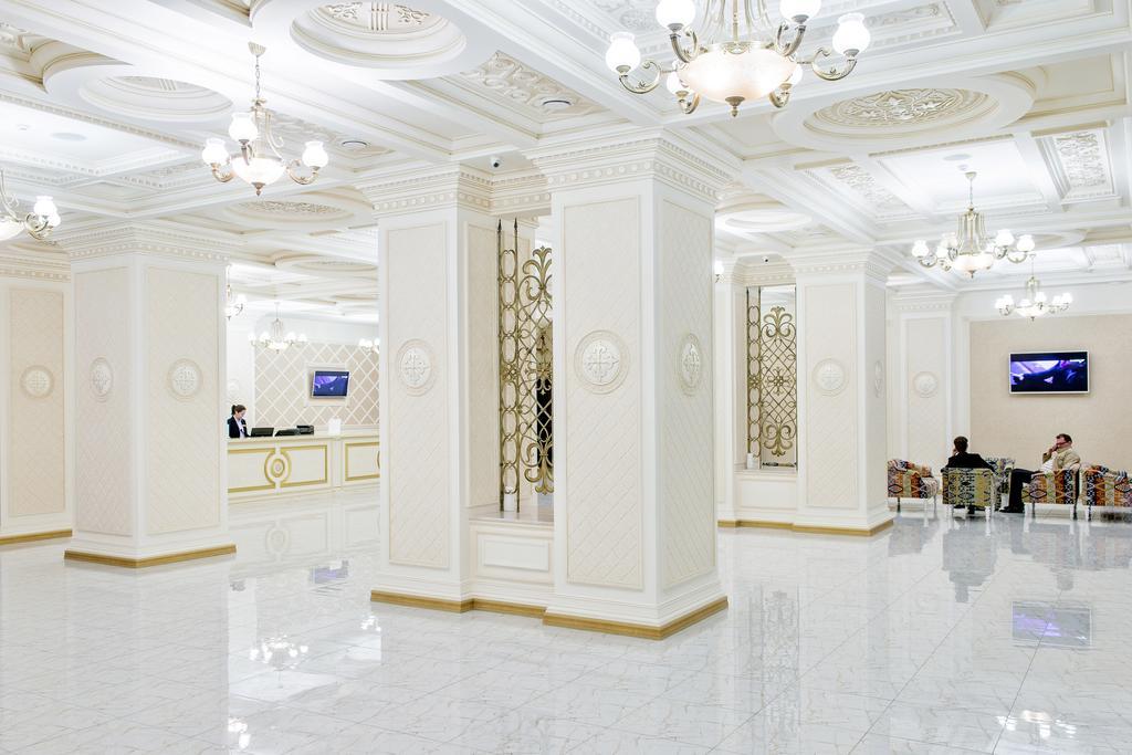 Shymkent Grand Hotel ภายนอก รูปภาพ